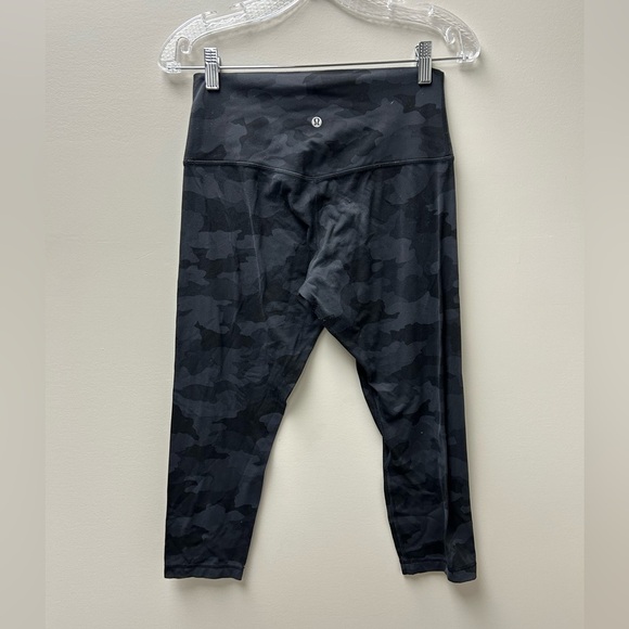 Lululemon Align Camo Cropped Leggings - Picture 2 of 3